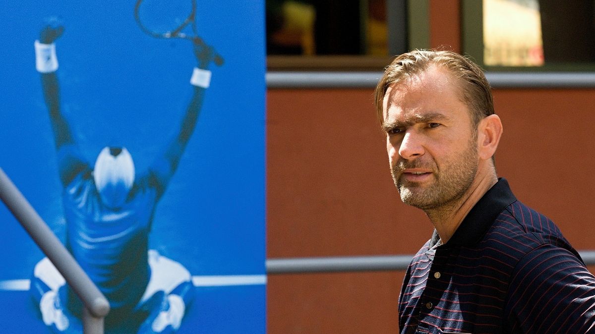 捷克网球协会将暂时由体育总监扬·斯托切斯领导